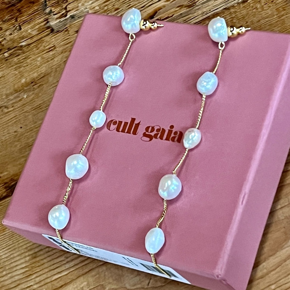 🌺🎉HP🎉🌺 NWT Cult Gaia Atum Freshwater Pearl Earrings - Picture 4 of 16